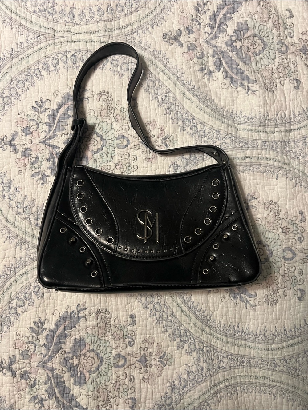 Steve Madden Shoulder Bag with Metal Logo
